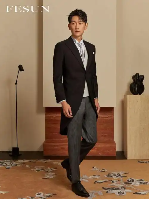 礼服盛宴,解锁高仪式感婚礼|婚纱|绅士|燕尾服|新娘_网易订阅