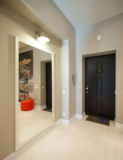 家里镜子放在什么位置比较好(镜子放什么位置更合适)-七暖网