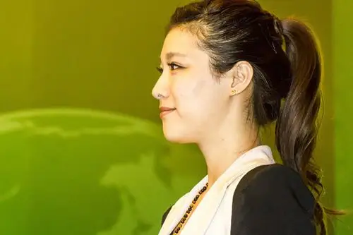 北京电视台金牌养生栏目《养生堂》主持人------ 刘洪悦(悦悦) - 小舟