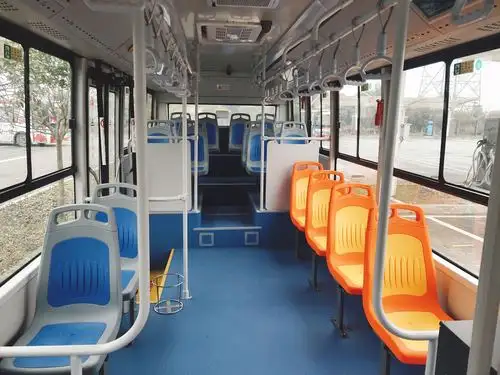 沙湾首批15辆新能源公交车正式上线运营