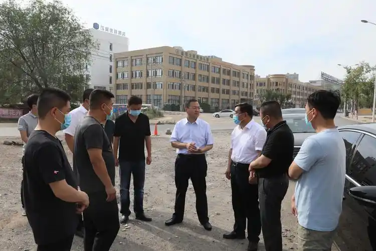 李东友调研城市地下综合管廊项目建设情况时强调加快征地拆迁工作确保