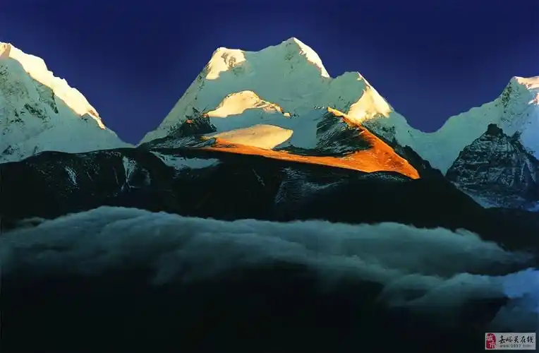 西部表情之一:雪域神山(王金摄影作品)