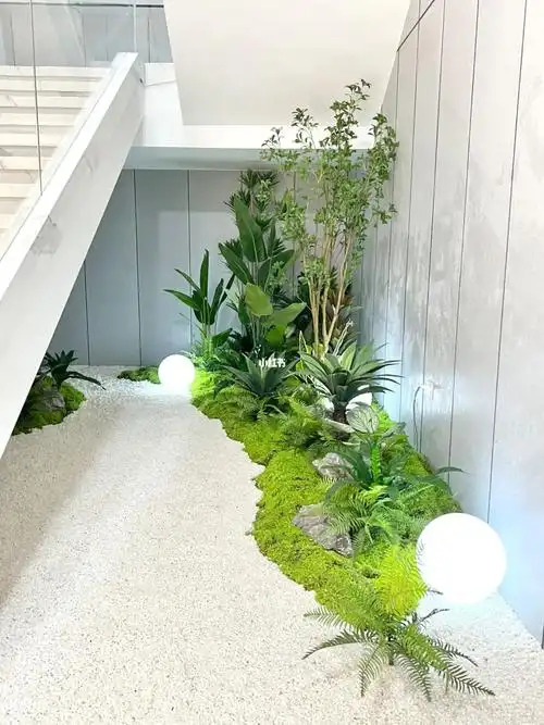 4s店楼梯口转角处植物景观布置参考花艺