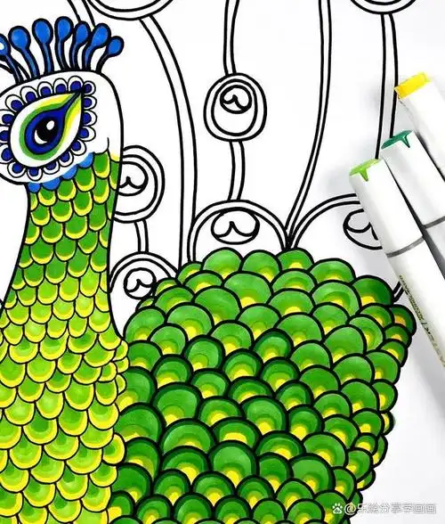 儿童画教程|动物世界儿童美术教案——美丽的绿孔雀