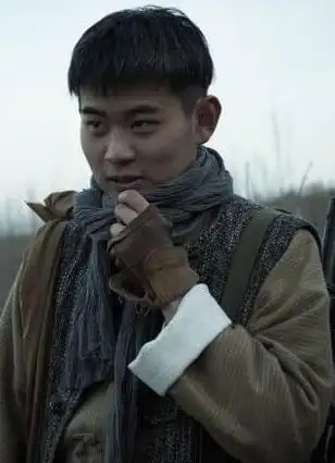 演员李熙政毕业于上海戏剧学院,出道以来踏实拍戏,在众多影视作品中