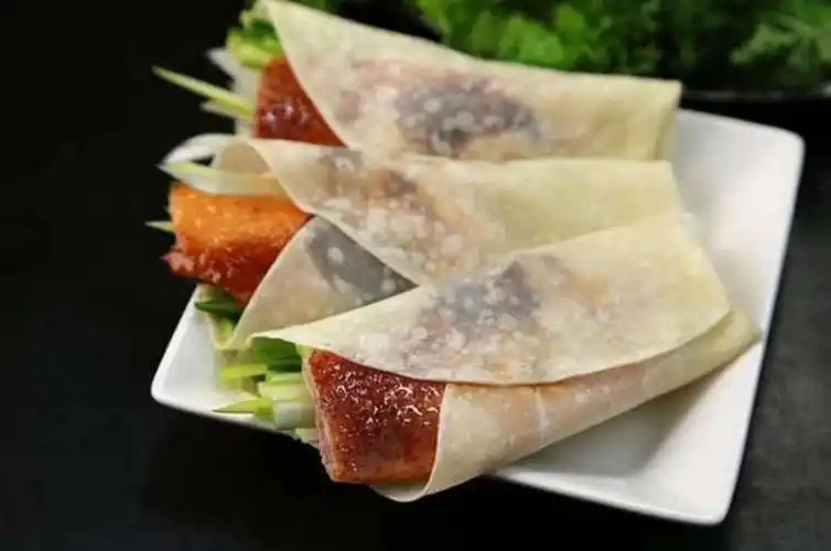 京师傅卷饼烤鸭加盟