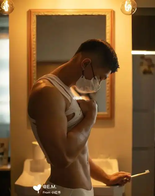 攝影:谢梓秋@谢梓秋#介绍一个小哥哥  #健身日常  #我的健身日常  #见