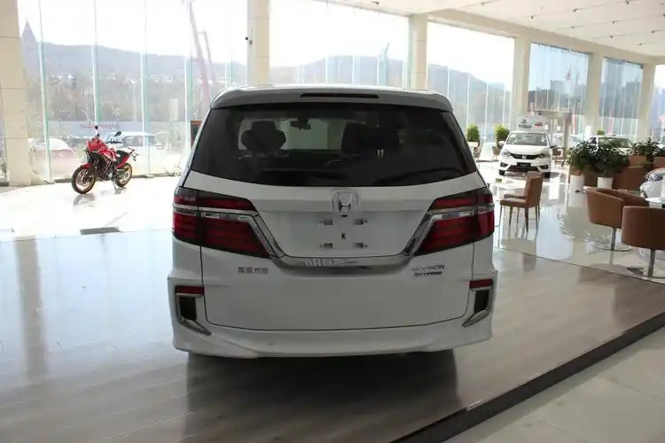 和广汽本田奥德赛的区别是,这款车明显偏向于商务身为本田旗下的车