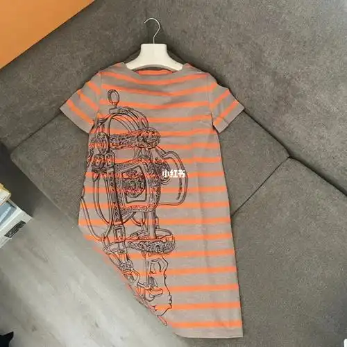 现货爱马仕hermes秋冬一子领连衣裙