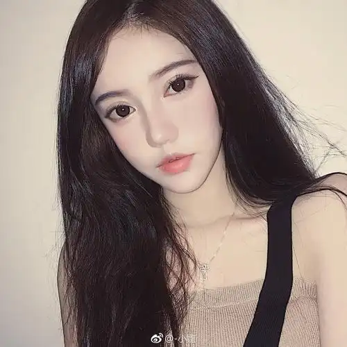 女神抖音超级好看的小姐姐