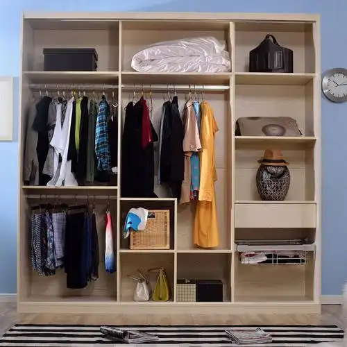 山德罗 推拉皮革滑移门衣柜 专利静音 德国环保材料 特价包邮 a款软包