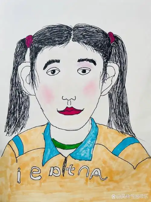 7岁女孩画自己的自画像 小蜗画的任何我都觉得是最好看 衣服上的小