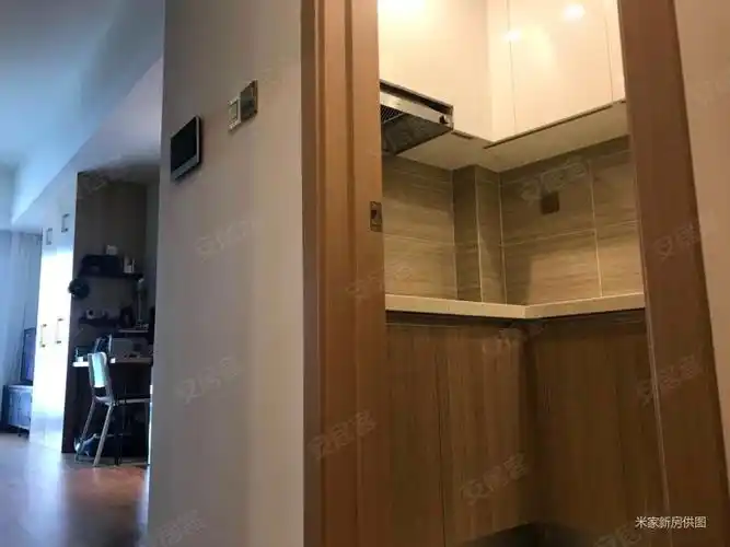 青岛房产网>青岛二手房>黄岛二手房>隐珠二手房>世茂悦海(商住楼)>800