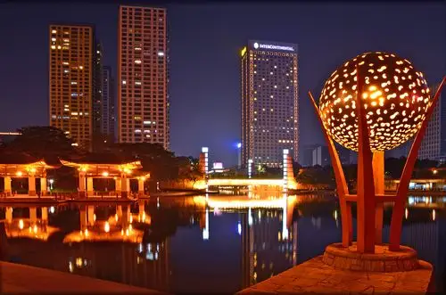 再上一组【千灯湖夜拍】