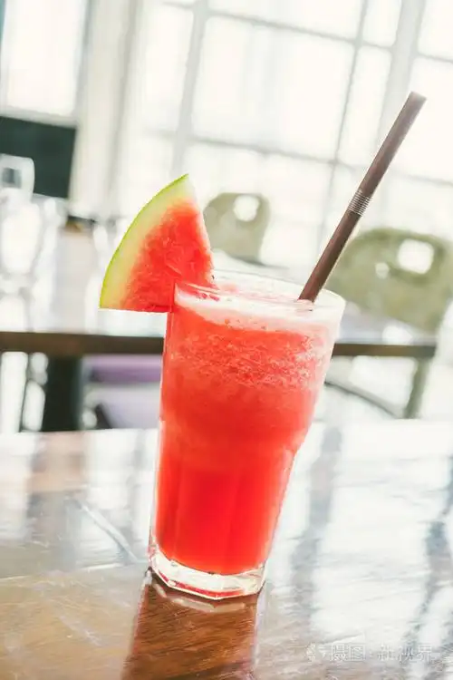 冰镇的西瓜汁