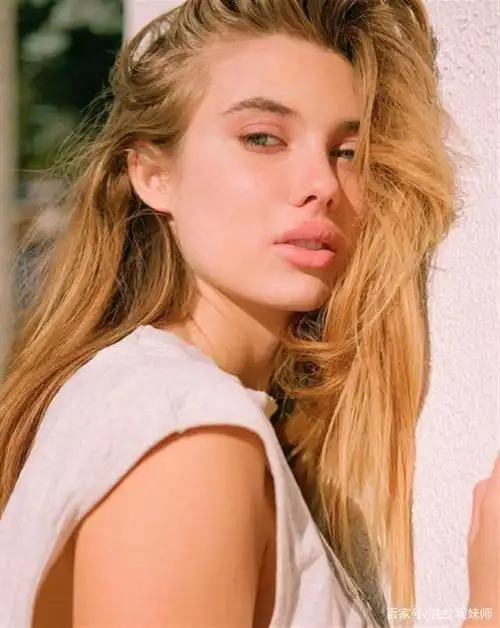 环球美女:美国模特吉莉安