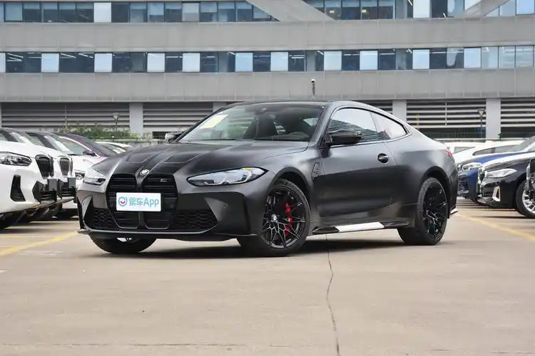 2021款宝马m4m4双门轿跑车mxdrive雷霆版