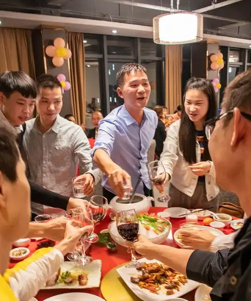 融合聚力,携手奋进 | 名科员工全体聚餐-可视对讲-zhmkdz名科