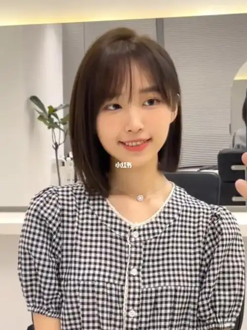 圆脸必做的一款少女感发型75剪完真的很减龄