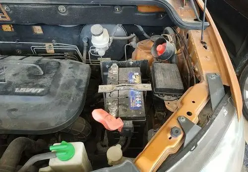 东风风光360 2015款 1.5l 手动 豪华型 (国Ⅳ)