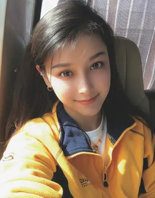 《创造营2020》选手:胡玛尔,天浩盛世_高清图集_新浪网