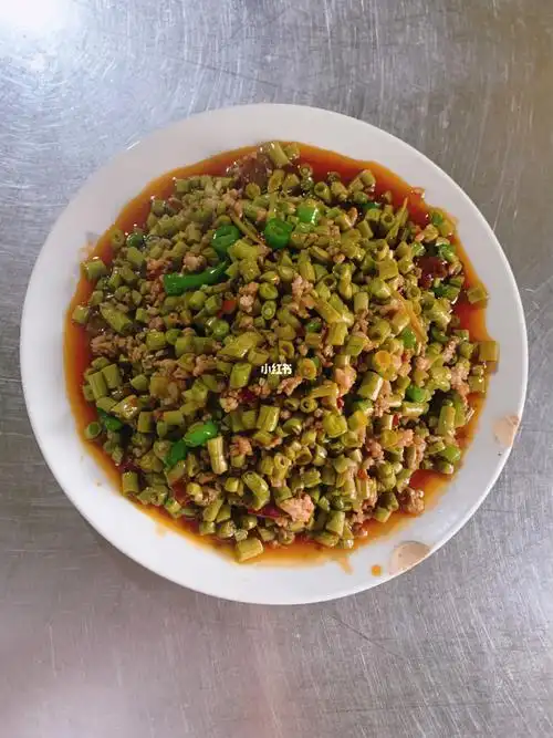 川味家常菜烂肉豇豆