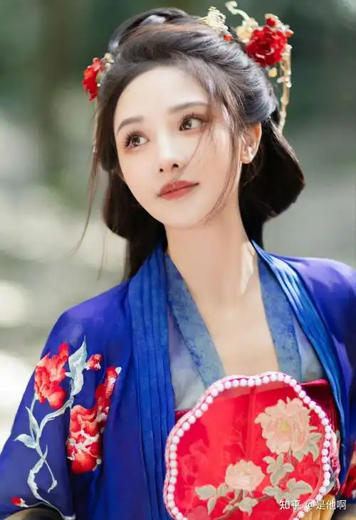 如何评价演员彭小苒? - 知乎