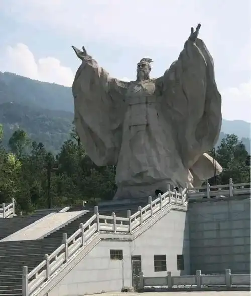 汉中市大汉山汉山田园玻璃栈道五一开放啦快来体验一把