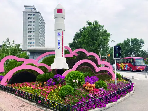 中国共产党成立100周年,是党的盛典,也是人民的节日.