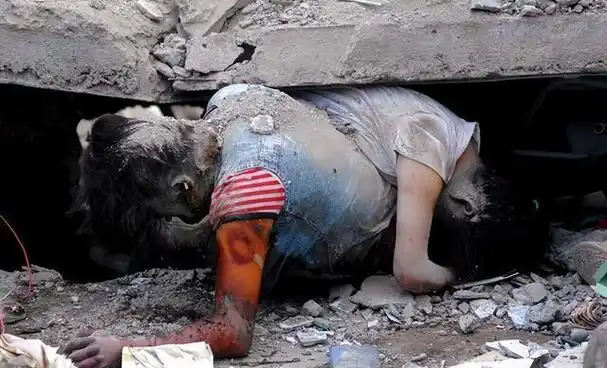 那个在汶川地震中救出4名学生的政治老师谭千秋,已经去世15年了