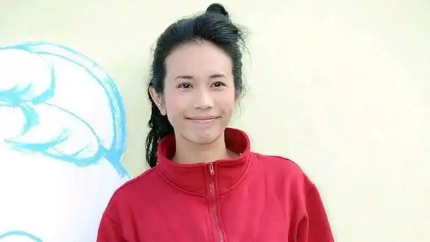 莫文蔚的《忽然之间》是电影《初恋红豆冰》的插曲.