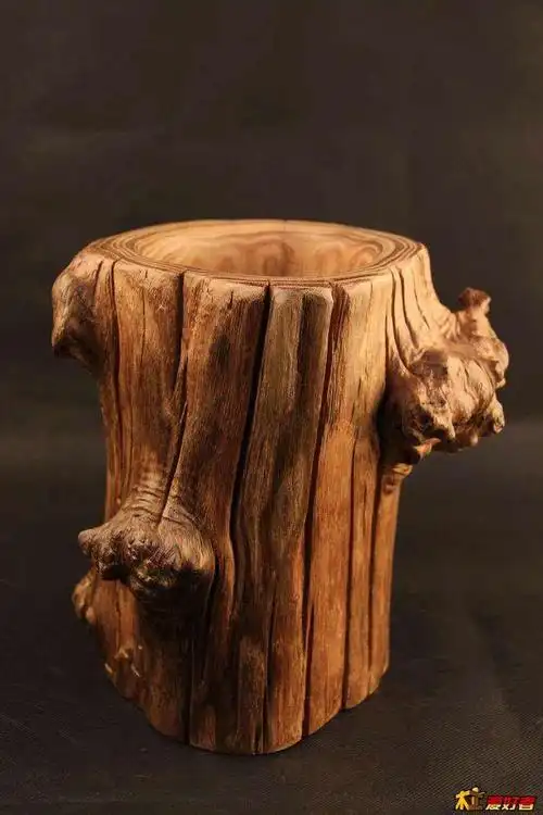 请问这个木材是什么料子?