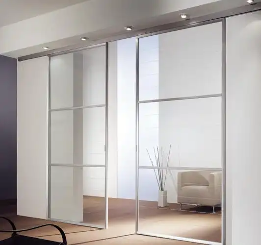 简约玻璃推拉门装修效果图