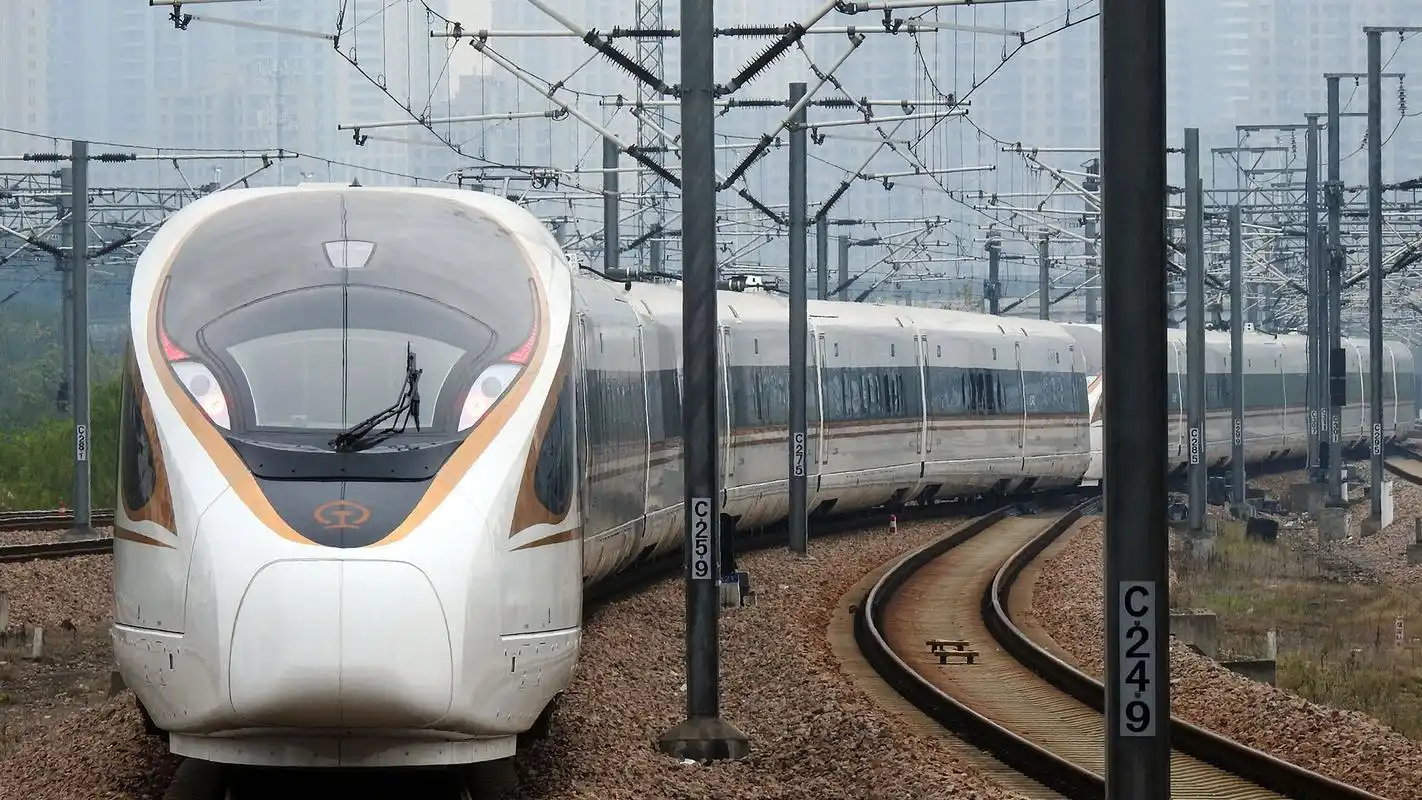 杭州一路向北"复兴号"350时速进京首发-北京时间