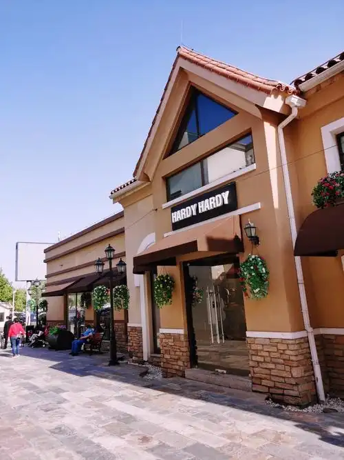 2020斯普瑞斯奥特莱斯购物,这里是购物和放风的好地方,.