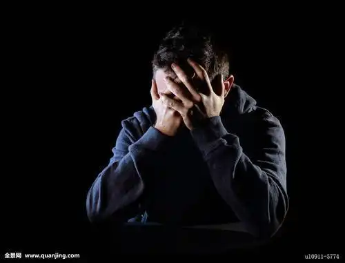 频临崩溃是什么意思(成年人的世界让人崩溃的时瞬间)