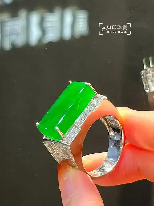 男士马鞍戒厚庄正阳绿圈口合适的直接戴走