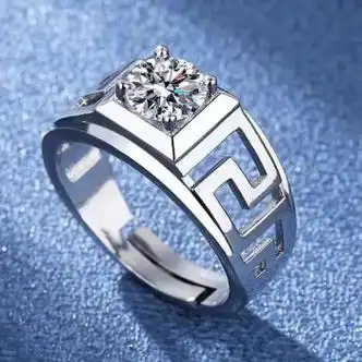 雪束男士钻戒莫桑石美国戒指18白金21克拉大气稳重宽版欧美霸气男戒男
