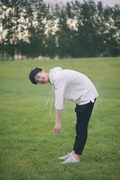 何运晨的这组照片谁不