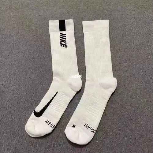 nike袜子  #nike  #白袜  #好看的袜子  #袜子推荐  #篮球袜