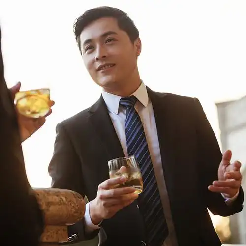 【男性工作职场】如何成长为优秀职场人?职场男性自我修炼秘籍