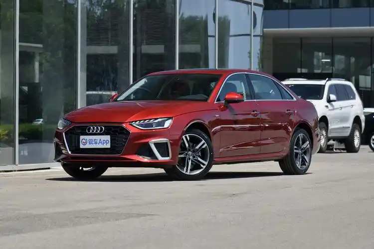 2020款奥迪a4l40tfsiquattro豪华动感型