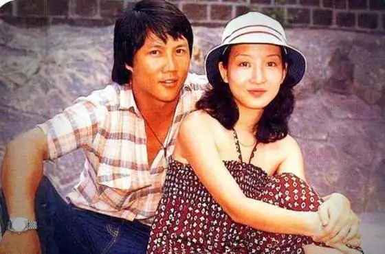 霍元甲黄元申:41岁当和尚,妻子独自养2娃,父母的悲痛藏着眼泪