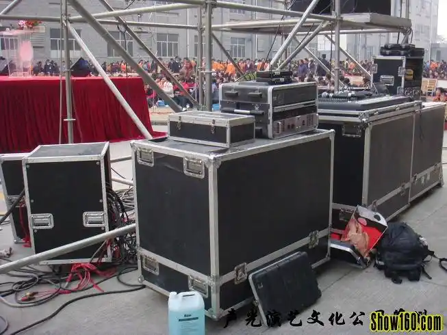 东莞乐队演出|演出设备出租|灯光音响出租|演出器材出租