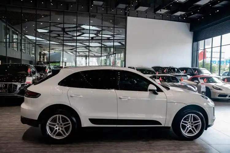 保时捷macan [进口] 2021款 2.0t 自动 四驱 macan