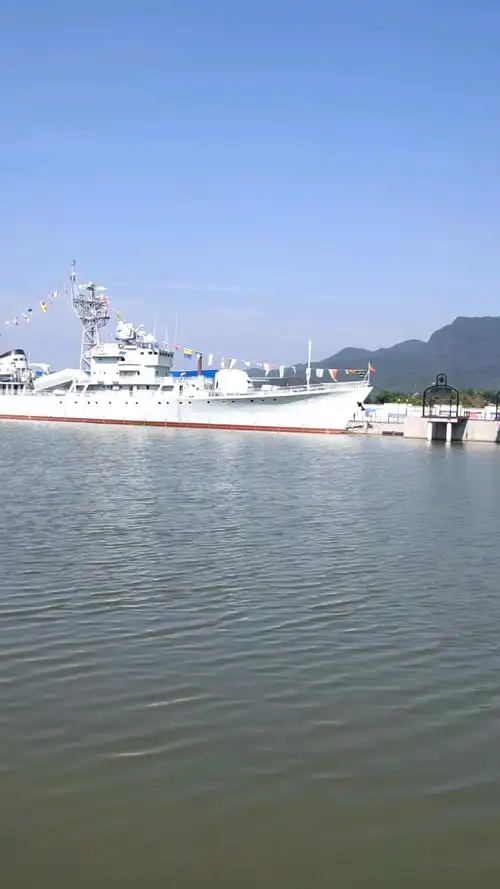 耗时5个月,退役导弹护卫舰金华舰落户东阳横店,1983年入役,服役36年