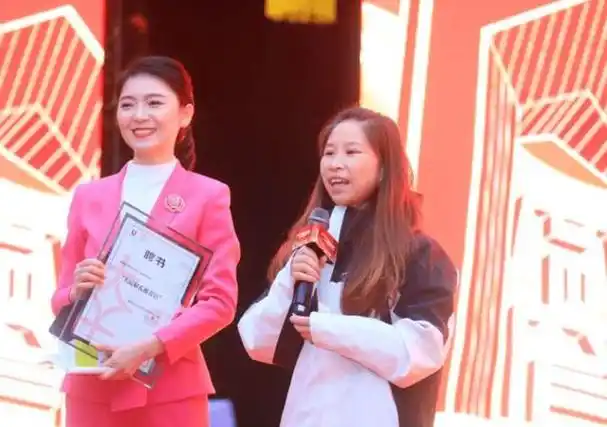 网红蜀中桃子姐蜀中桃子姐现状