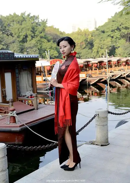 广府旗袍秀(嘉茵)