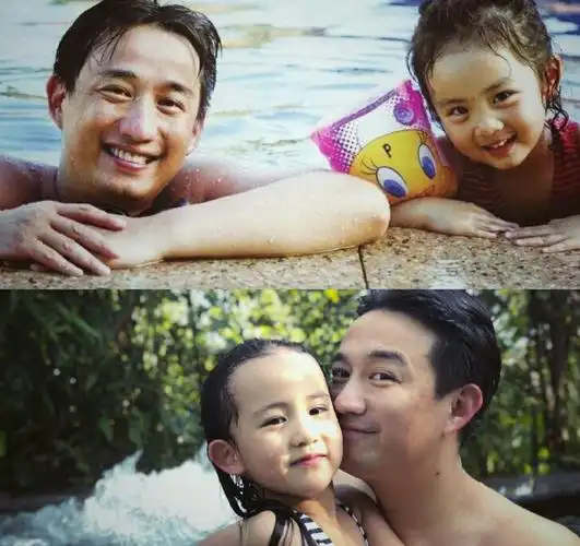 孙莉罕见公开三胎小儿子照片,相貌曝光超像迷你小黄磊,一笑心都融化了