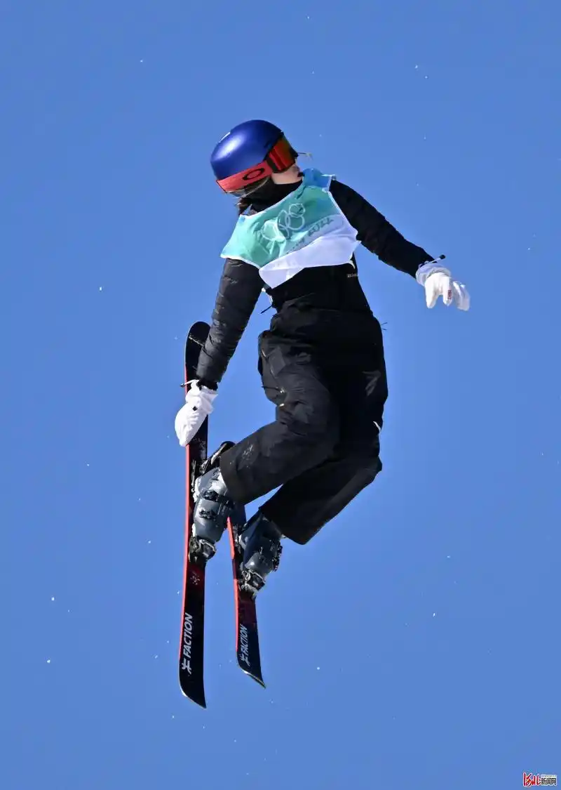 2100_2952竖版 竖屏